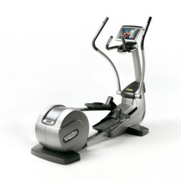 TechnoGym crosstrainer Synchro Excite 700i.e classic zilver met LCD TV gebruikt